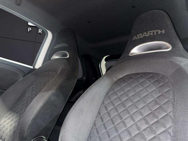 2022 Abarth 595 - Foto 16