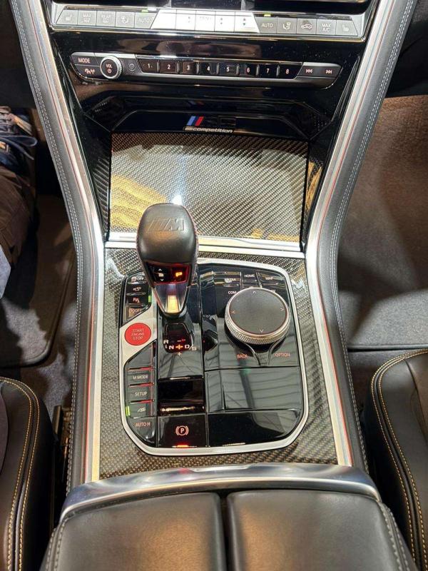 2022 BMW M8 - Foto 13