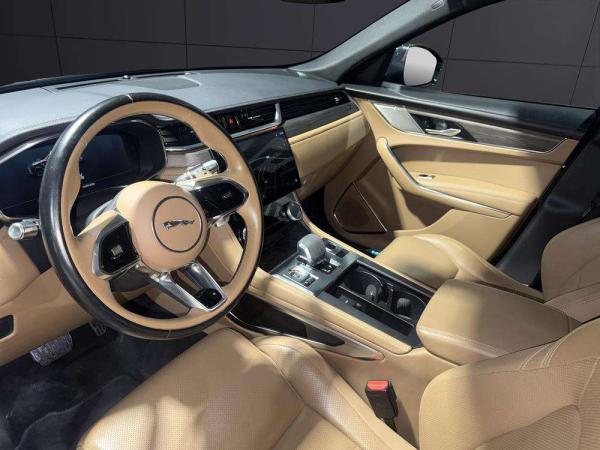 2021 Jaguar Fpace - Foto 8