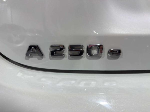 2026 Mercedes-Benz Clase A - Foto 8