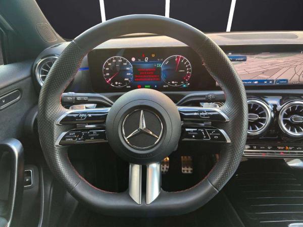 2026 Mercedes-Benz Clase A - Foto 11