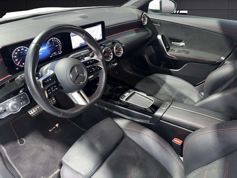 2025 Mercedes-Benz CLA - Foto 5