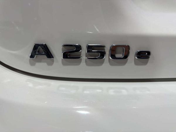 2025 Mercedes-Benz Clase A - Foto 7