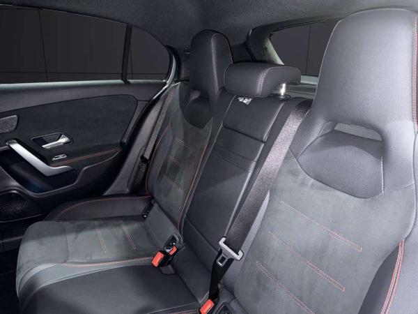 2026 Mercedes-Benz Clase A - Foto 16