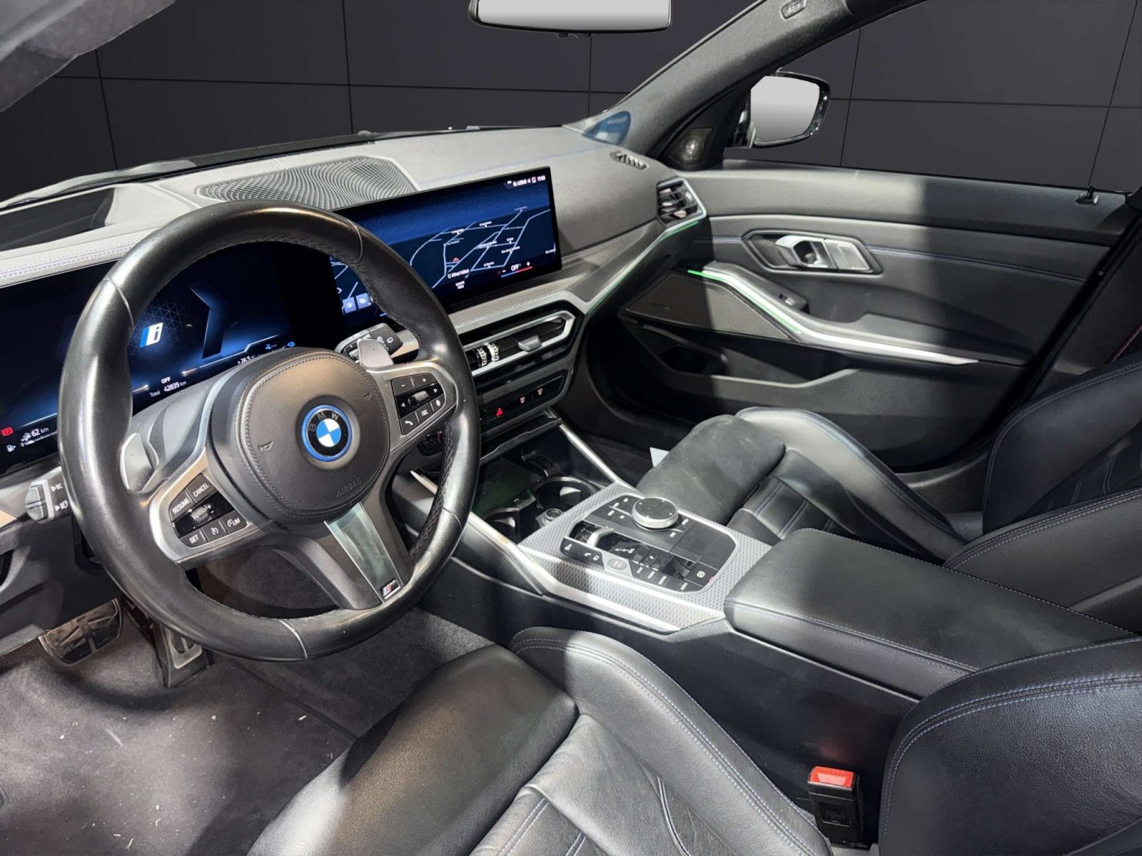 2023 BMW Serie 3 - Foto 9