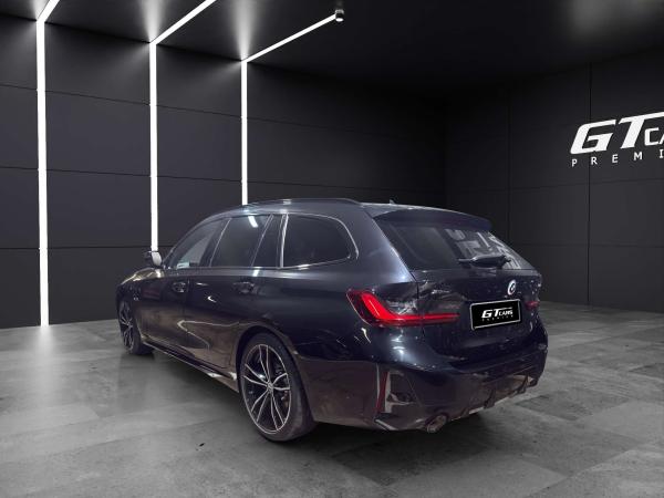 2023 BMW Serie 3 - Foto 3