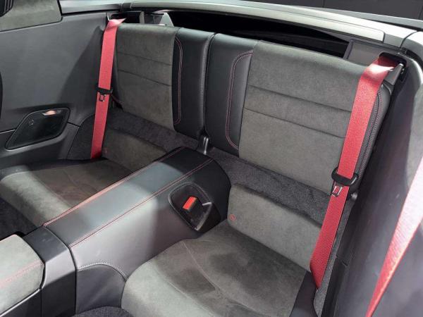 2025 Porsche 911 - Foto 16