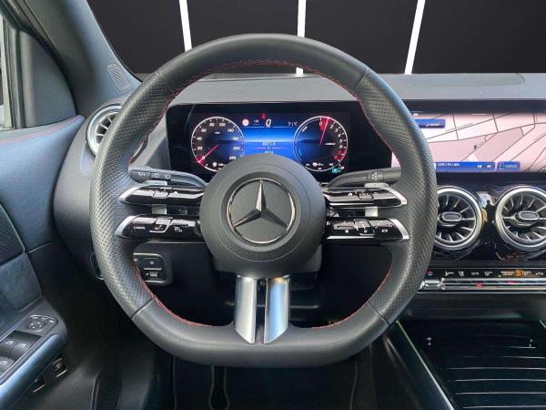 2026 Mercedes-Benz GLA - Foto 11