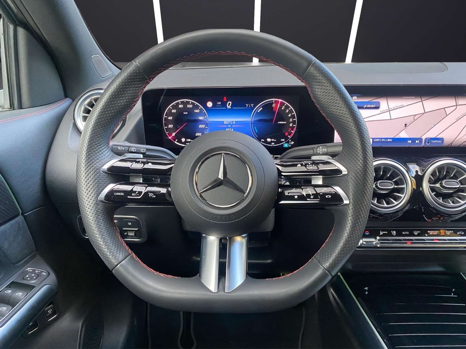 2026 Mercedes-Benz GLA - Foto 10