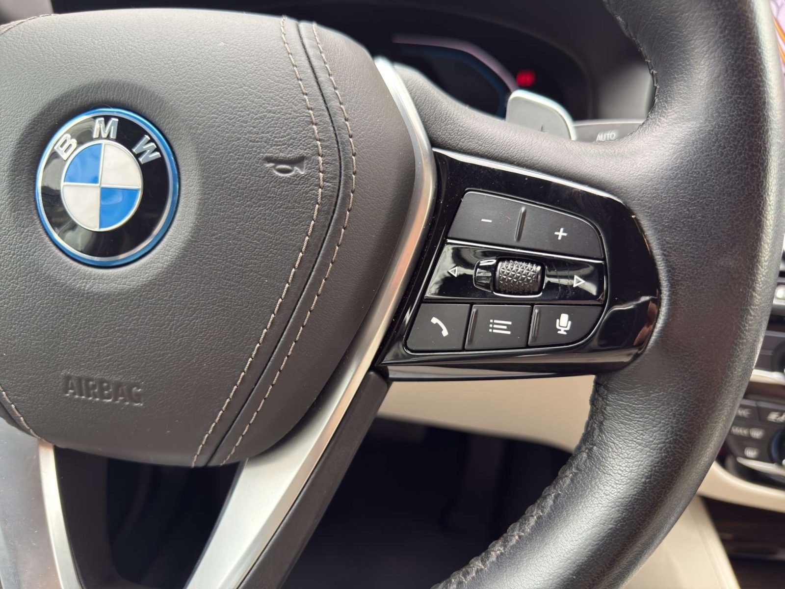 2022 BMW Serie 5 - Foto 12