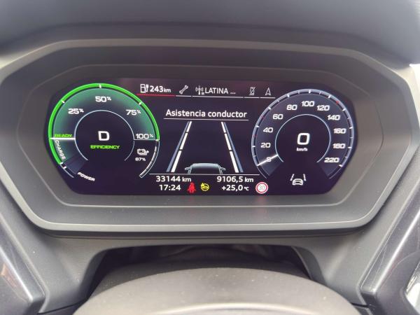 2024 Audi Q4 - Foto 10
