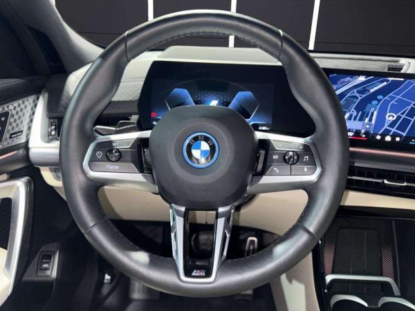 2024 BMW iX2 - Foto 11