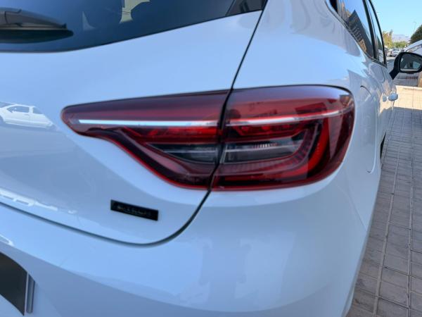 2023 Renault Clio E-Tech - Foto 13