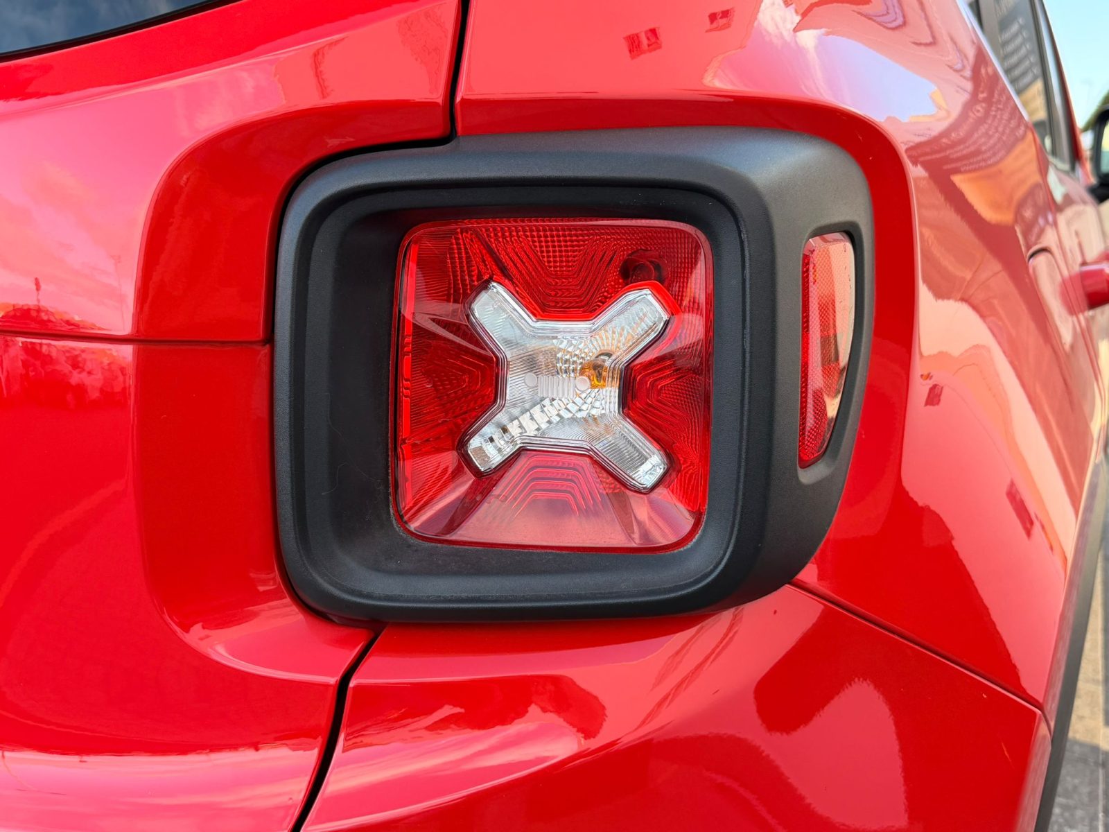 2022 Jeep Renegade - Foto 14