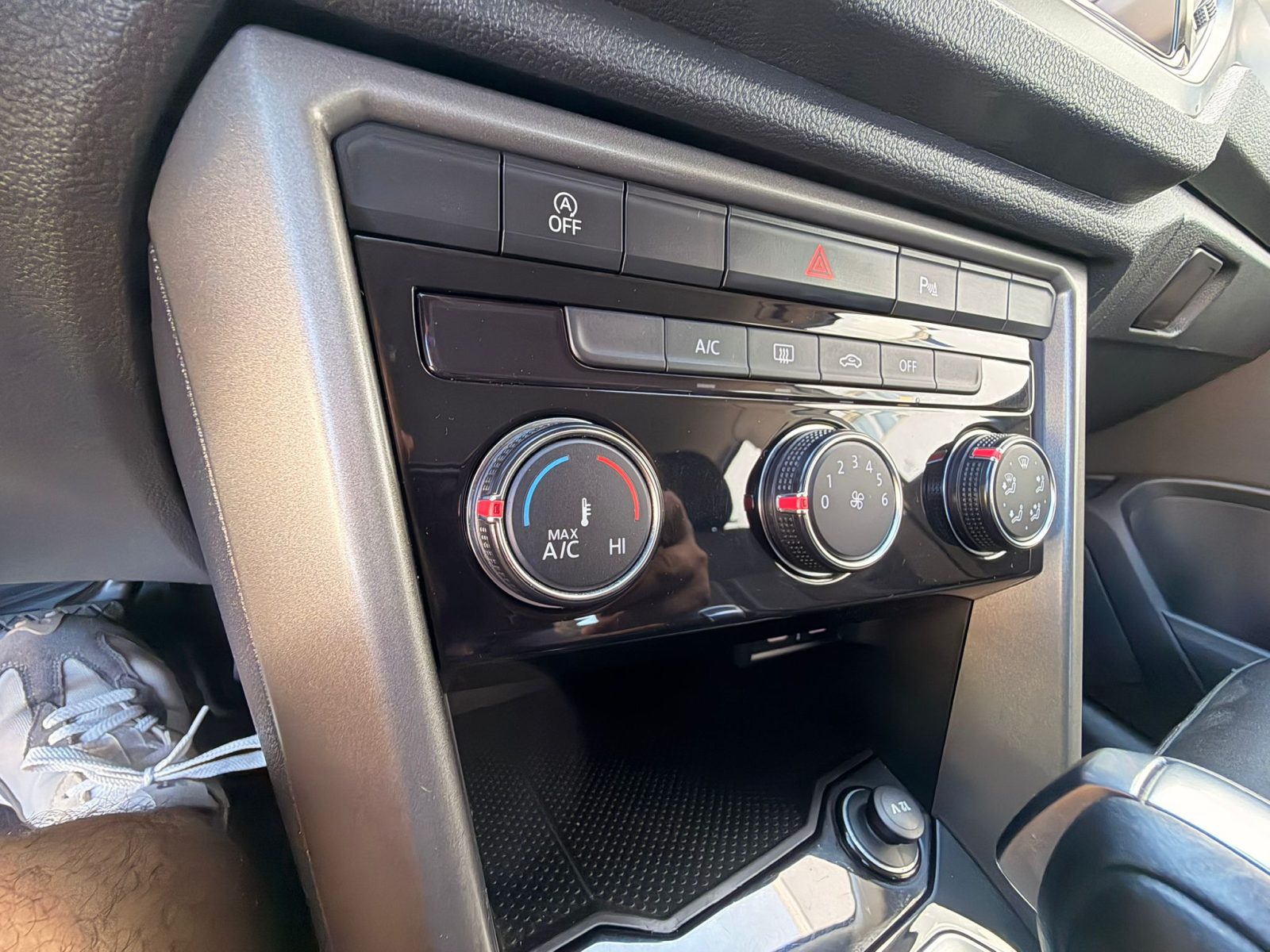 2021 Volkswagen T-Roc - Foto 5