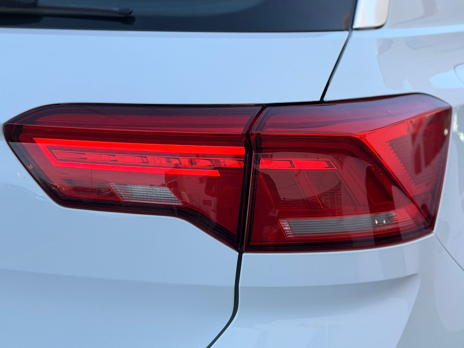 2021 Volkswagen T-Roc - Foto 13