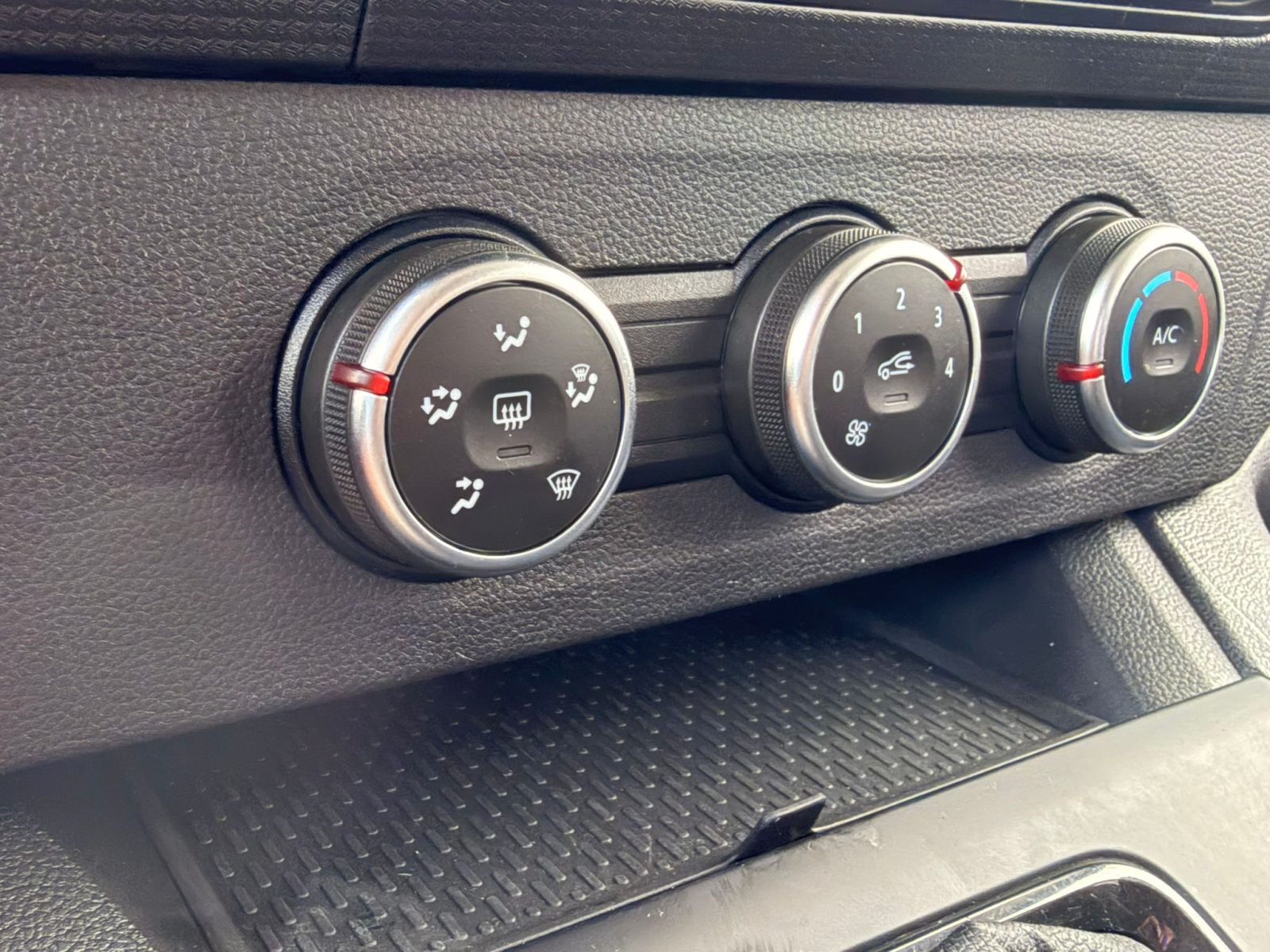 2024 Renault Kangoo - Foto 12
