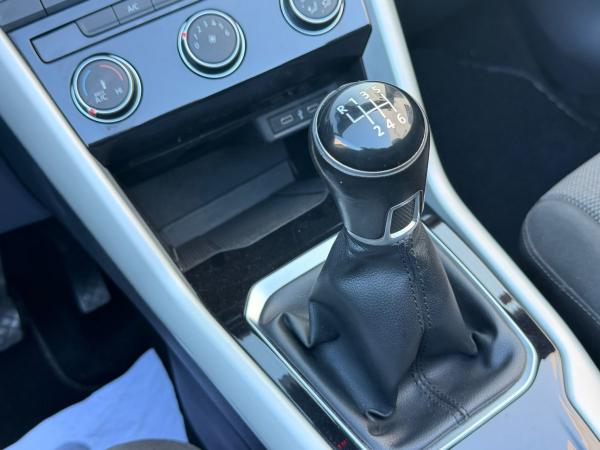 2021 Volkswagen T-Roc Cabrio - Foto 11