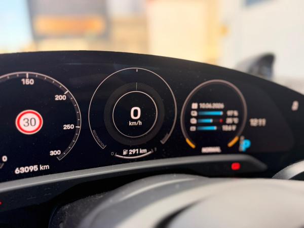 2021 Porsche Taycan - Foto 12