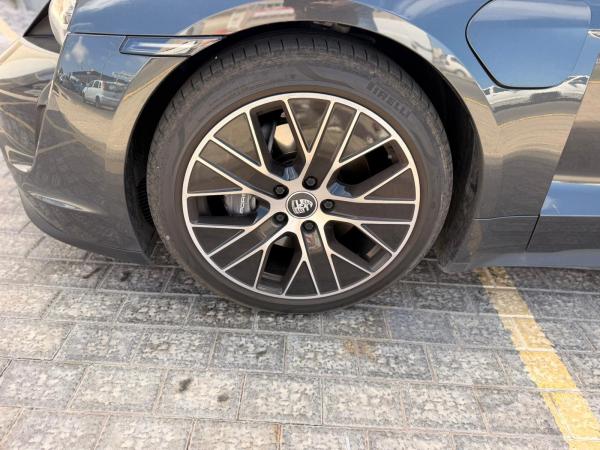 2021 Porsche Taycan - Foto 6