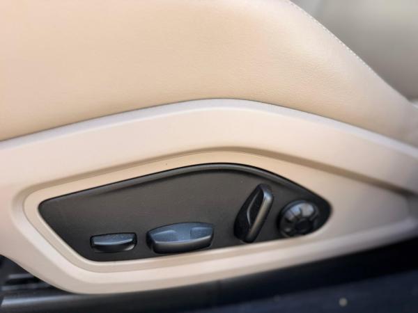 2021 Porsche Taycan - Foto 15