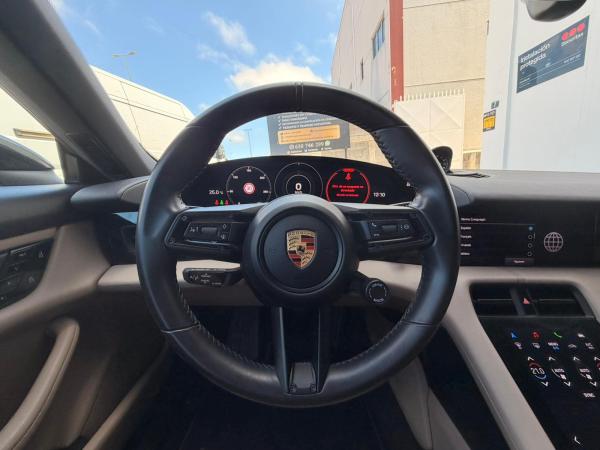 2021 Porsche Taycan - Foto 9