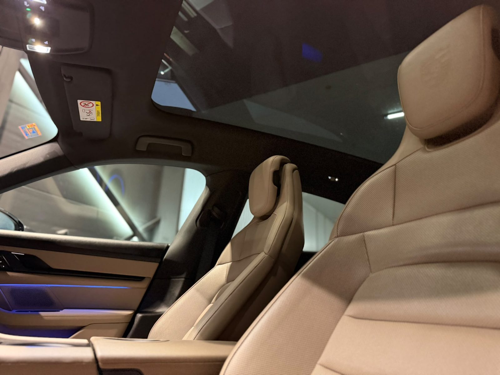2021 Porsche Taycan - Foto 14