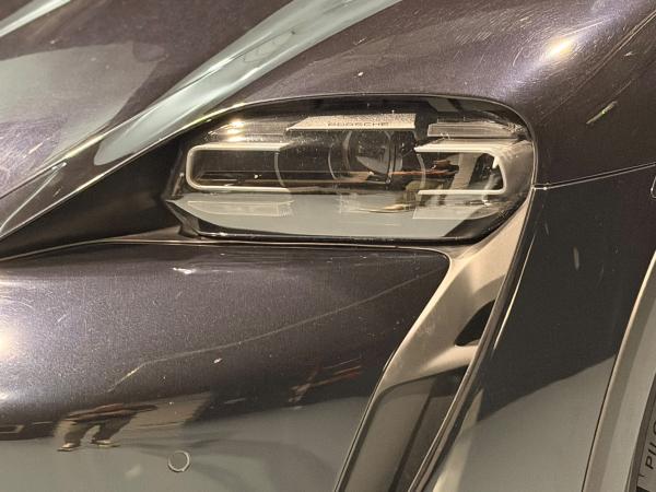 2021 Porsche Taycan - Foto 6