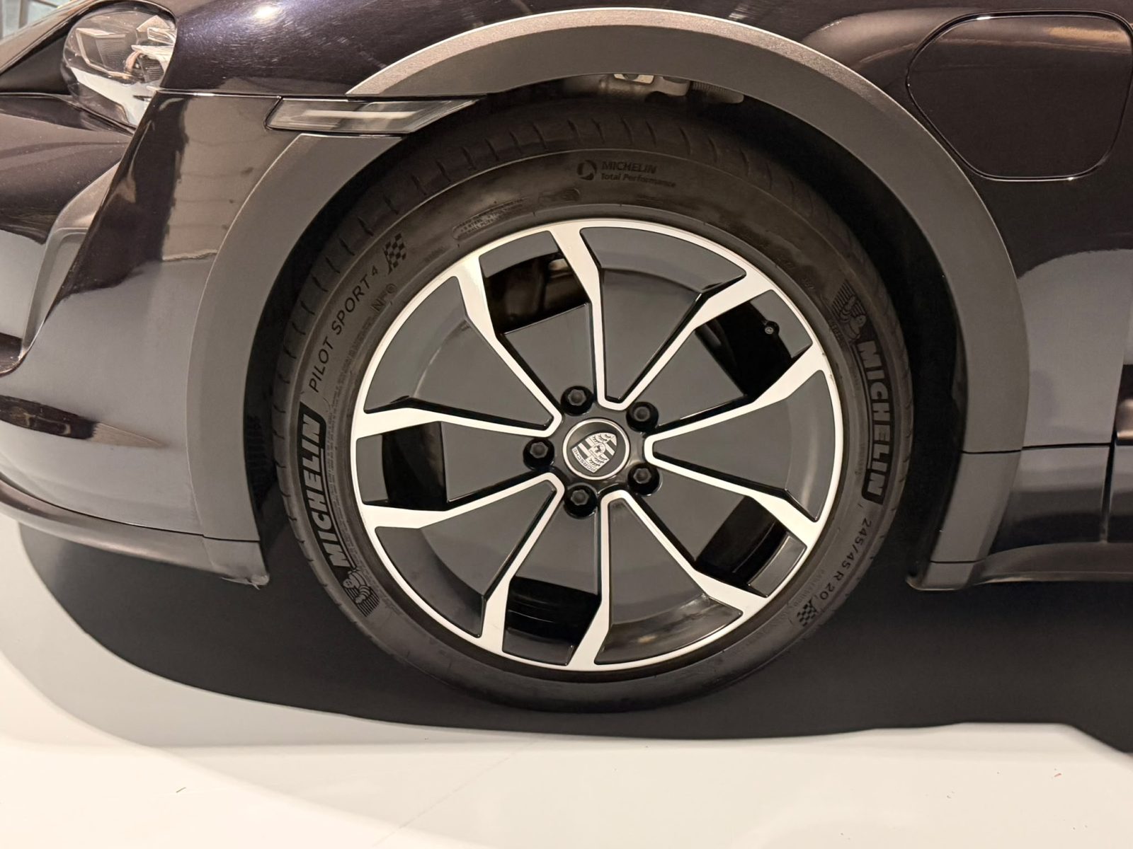 2021 Porsche Taycan - Foto 7