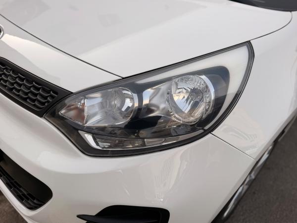 2016 Kia Rio - Foto 4