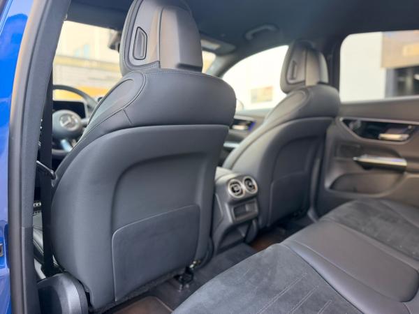 2025 Mercedes-Benz GLC Coupé - Foto 12