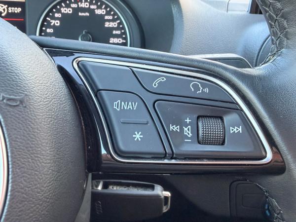 2022 Audi Q2 - Foto 9