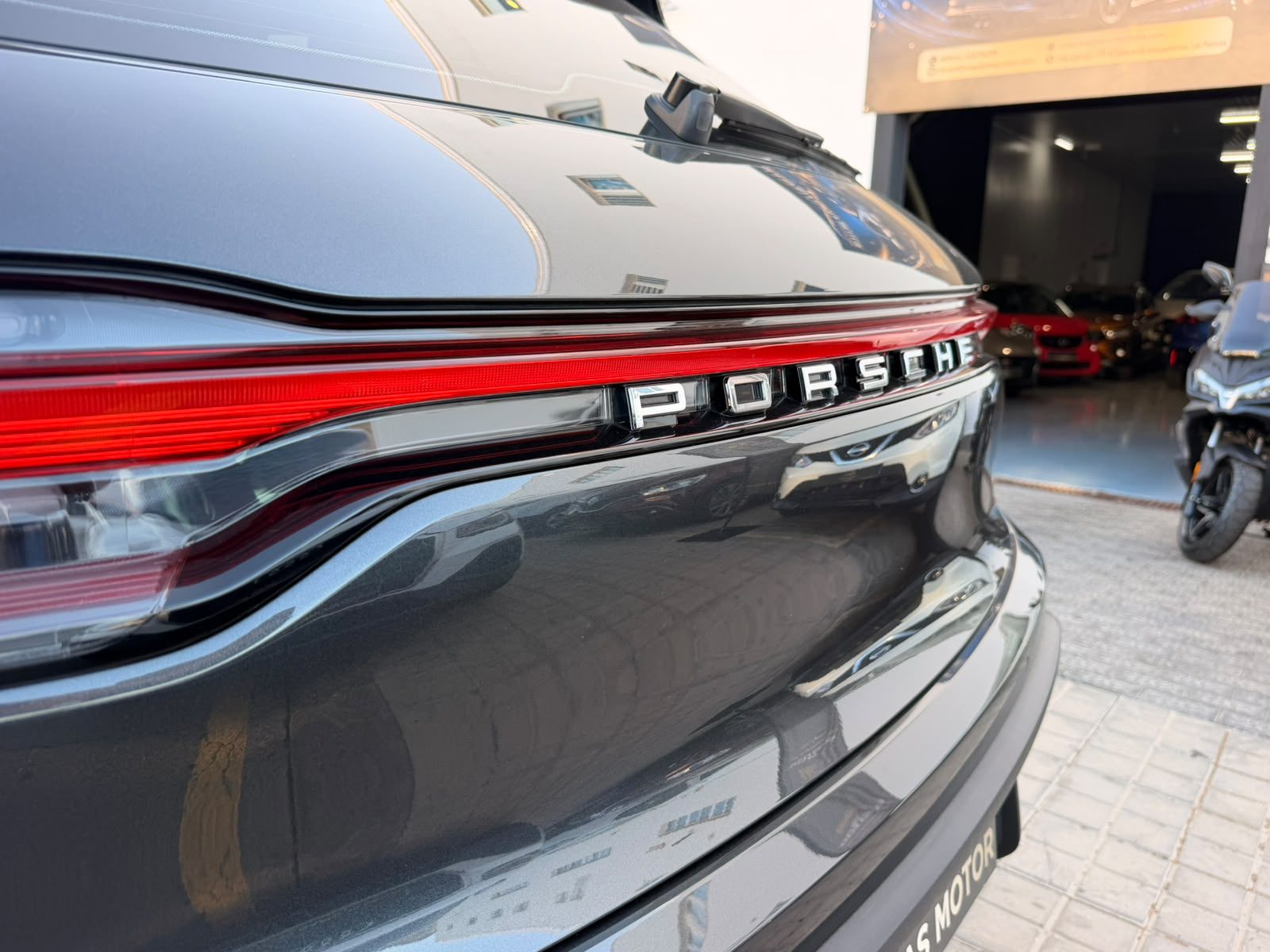 2022 Porsche Macan - Foto 25