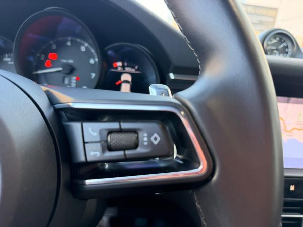 2022 Porsche Macan - Foto 17