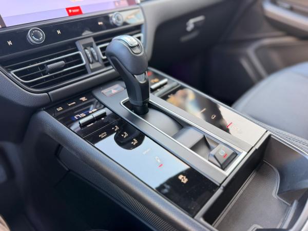 2022 Porsche Macan - Foto 15