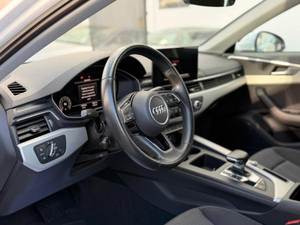 2022 Audi A4 - Foto 18