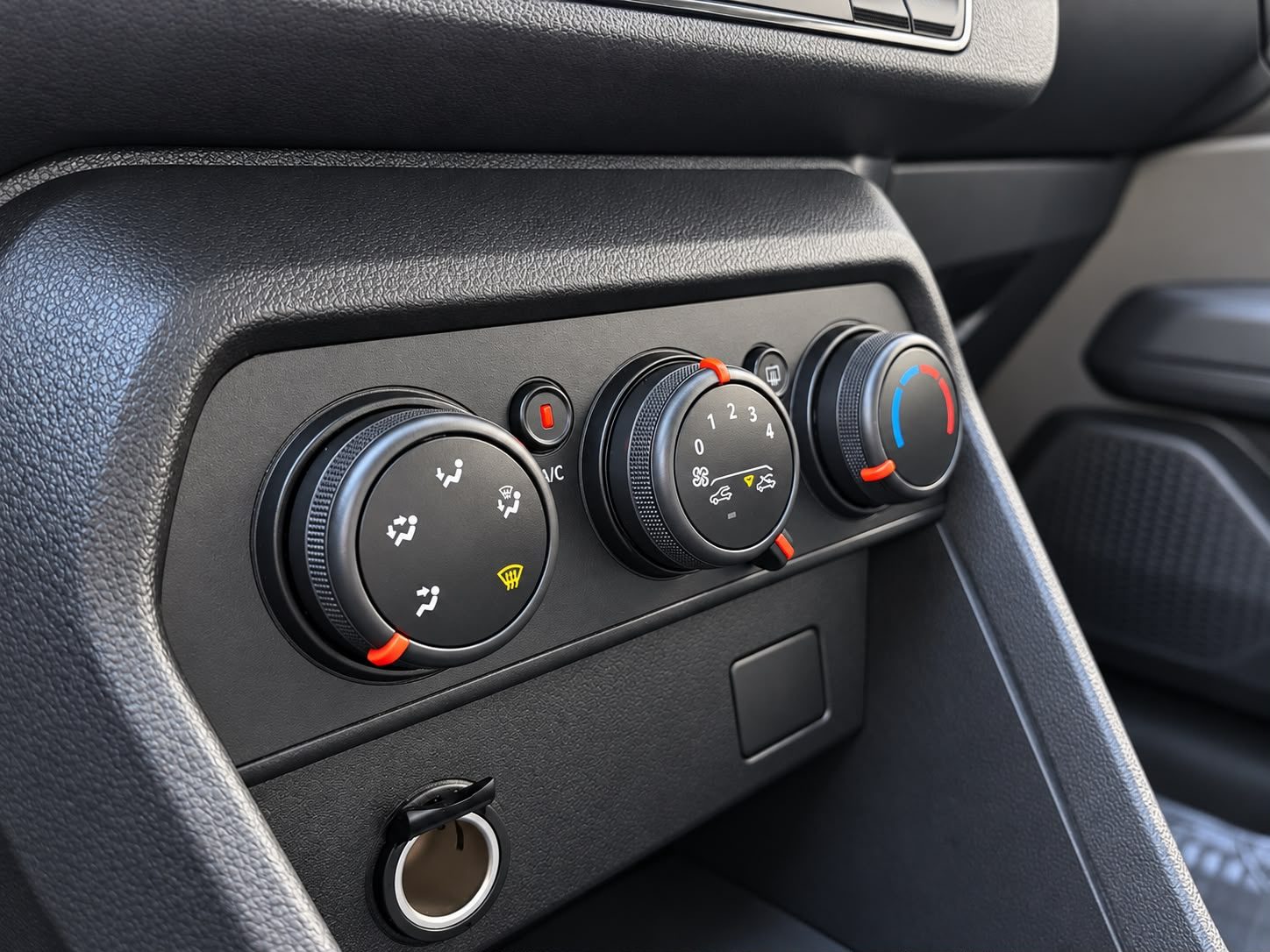 2024 Dacia Sandero - Foto 10