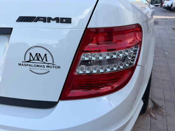 2008 Mercedes-Benz Clase C - Foto 17
